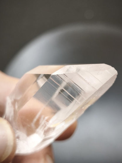 Lemurian Quarz Kristall Spitze Sammler Stufe Rarität Edelstein Deko Heilstein Mineral Kollektion Energie Natur Unikat Brasilien - Art of Nature Berlin
