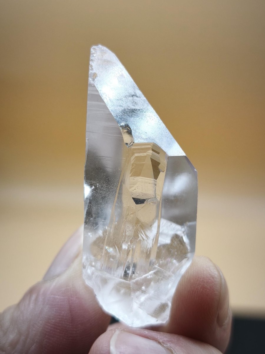 Lemurian Quarz Kristall Spitze Sammler Stufe Rarität Edelstein Deko Heilstein Mineral Kollektion Energie Natur Unikat Brasilien - Art of Nature Berlin