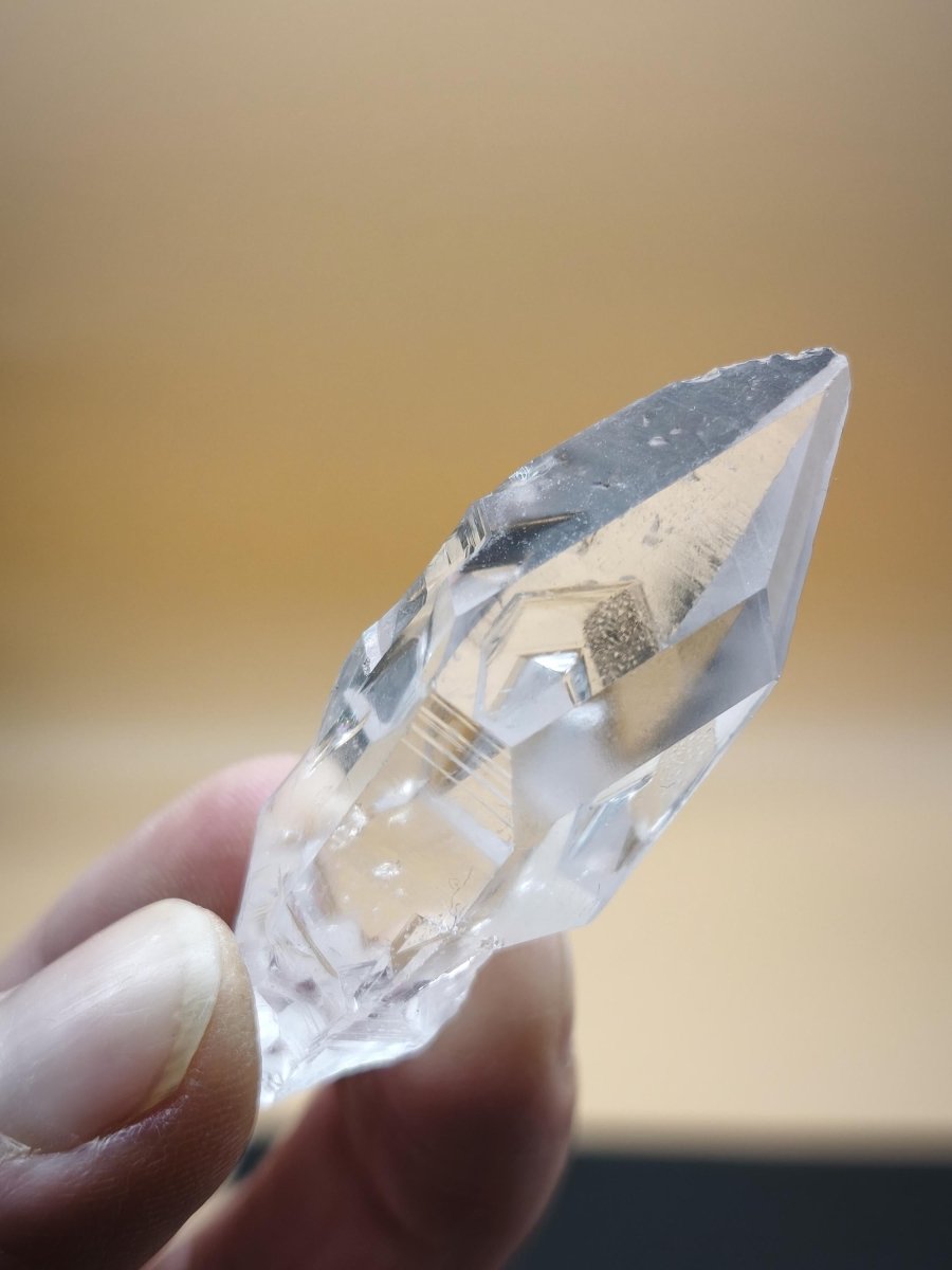 Lemurian Quarz Kristall Spitze Sammler Stufe Rarität Edelstein Deko Heilstein Mineral Kollektion Energie Natur Unikat Brasilien - Art of Nature Berlin