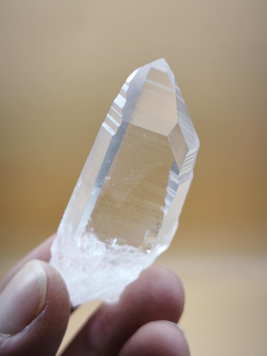 Lemurian Quarz Kristall Spitze Sammler Stufe Rarität Edelstein Deko Heilstein Mineral Kollektion Energie Natur Unikat Brasilien - Art of Nature Berlin