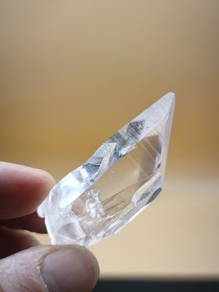 Lemurian Quarz Kristall Spitze Sammler Stufe Rarität Edelstein Deko Heilstein Mineral Kollektion Energie Natur Unikat Brasilien - Art of Nature Berlin