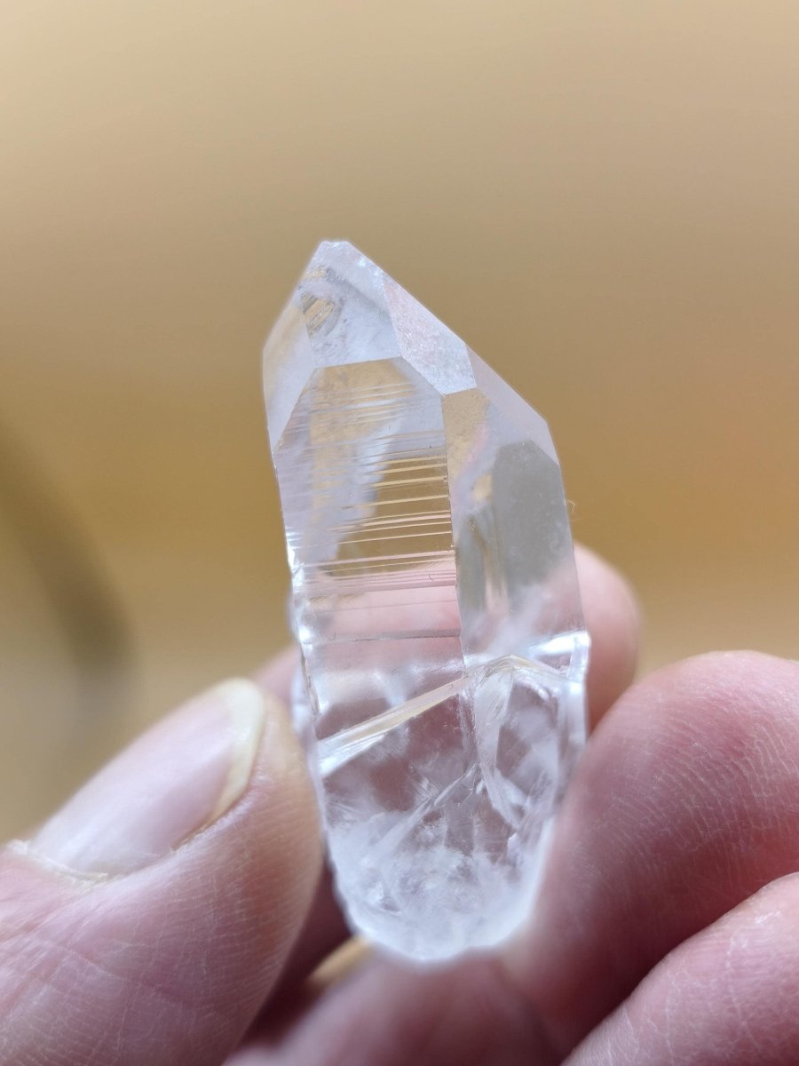 Lemurian Quarz Kristall Spitze Sammler Stufe Rarität Edelstein Deko Heilstein Mineral Kollektion Energie Natur Unikat Brasilien - Art of Nature Berlin