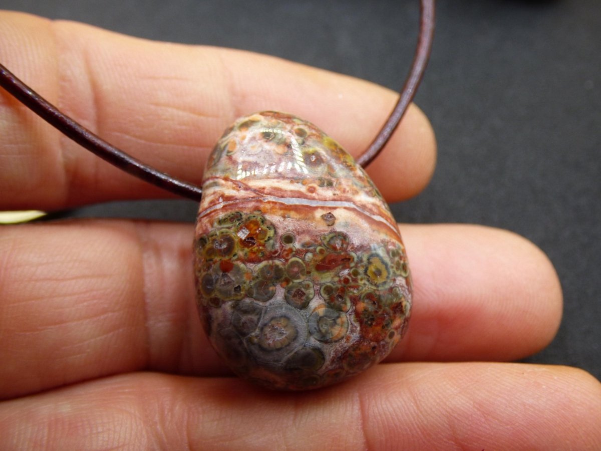 Leoparden Jaspis rot - Edelstein Kette Anhänger HIPPIE GOA Boho Ethno Natur Heilstein Rarität Kristall Geschenk Er Sie Mann Frau Schmuck - Art of Nature Berlin