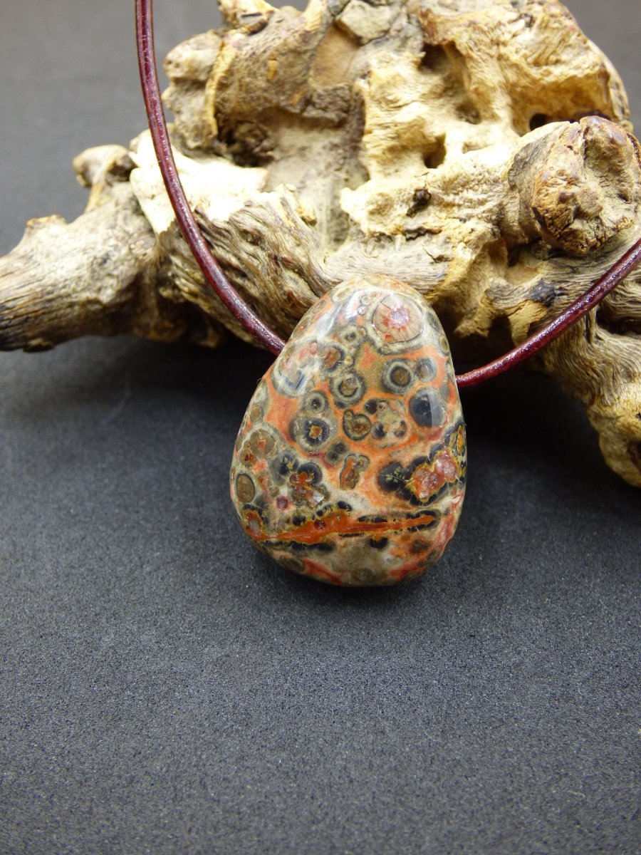 Leoparden Jaspis rot - Edelstein Kette Anhänger HIPPIE GOA Boho Ethno Natur Heilstein Rarität Kristall Geschenk Er Sie Mann Frau Schmuck - Art of Nature Berlin
