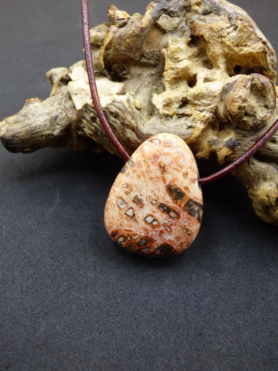 Leoparden Jaspis rot - Edelstein Kette Anhänger HIPPIE GOA Boho Ethno Natur Heilstein Rarität Kristall Geschenk Er Sie Mann Frau Schmuck - Art of Nature Berlin