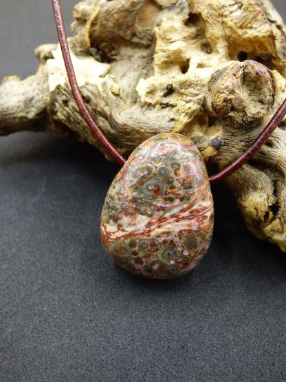 Leoparden Jaspis rot - Edelstein Kette Anhänger HIPPIE GOA Boho Ethno Natur Heilstein Rarität Kristall Geschenk Er Sie Mann Frau Schmuck - Art of Nature Berlin