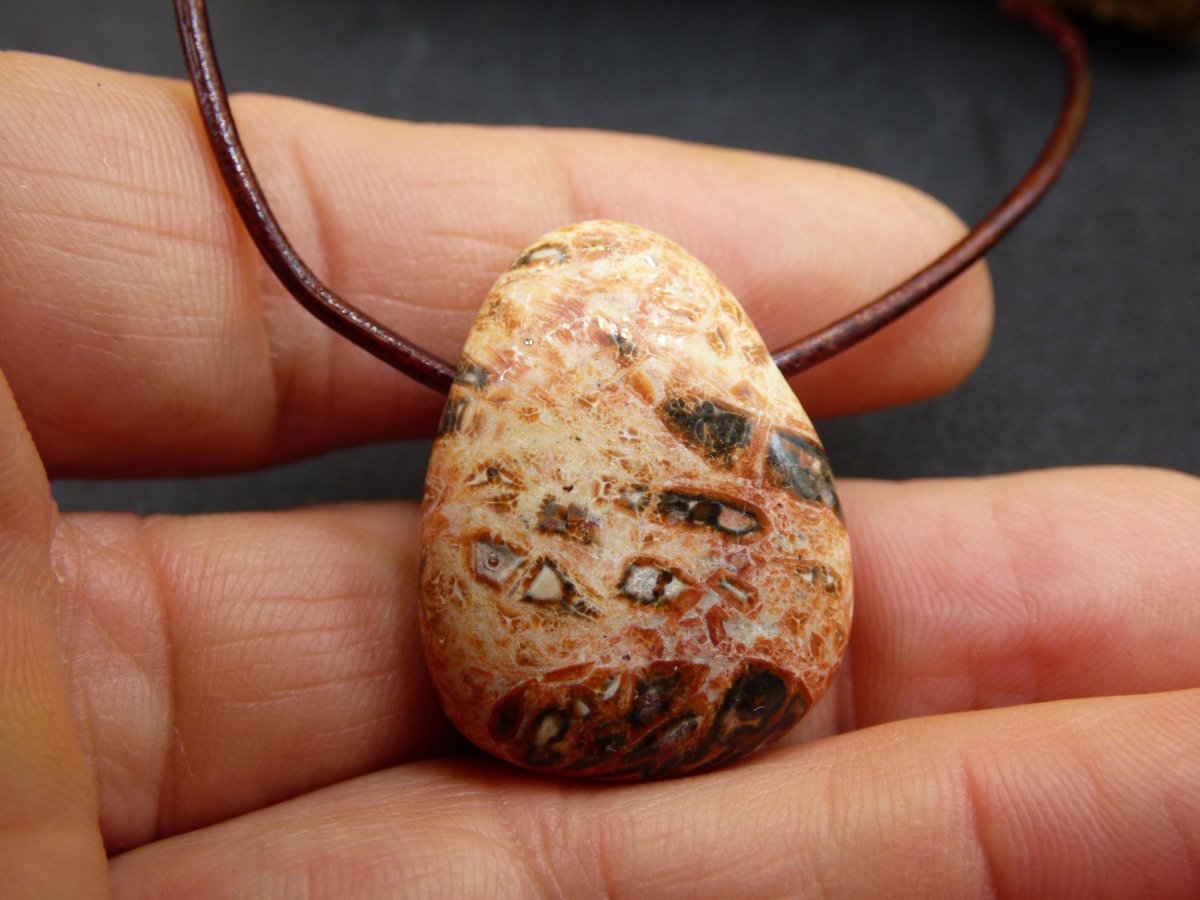 Leoparden Jaspis rot - Edelstein Kette Anhänger HIPPIE GOA Boho Ethno Natur Heilstein Rarität Kristall Geschenk Er Sie Mann Frau Schmuck - Art of Nature Berlin