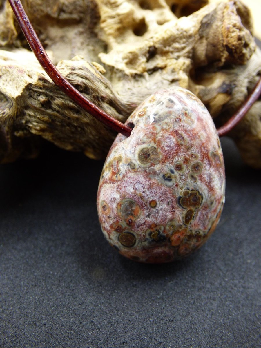 Leoparden Jaspis rot - Edelstein Kette Anhänger HIPPIE GOA Boho Ethno Natur Heilstein Rarität Kristall Geschenk Er Sie Mann Frau Schmuck - Art of Nature Berlin