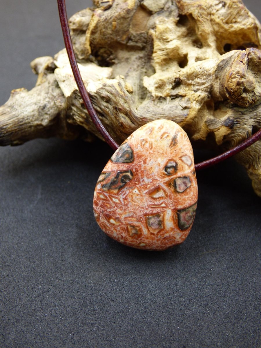 Leoparden Jaspis rot - Edelstein Kette Anhänger HIPPIE GOA Boho Ethno Natur Heilstein Rarität Kristall Geschenk Er Sie Mann Frau Schmuck - Art of Nature Berlin