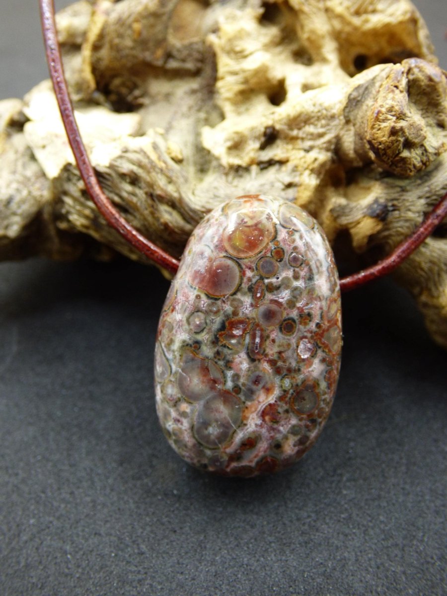Leoparden Jaspis rot - Edelstein Kette Anhänger HIPPIE GOA Boho Ethno Natur Heilstein Rarität Kristall Geschenk Er Sie Mann Frau Schmuck - Art of Nature Berlin
