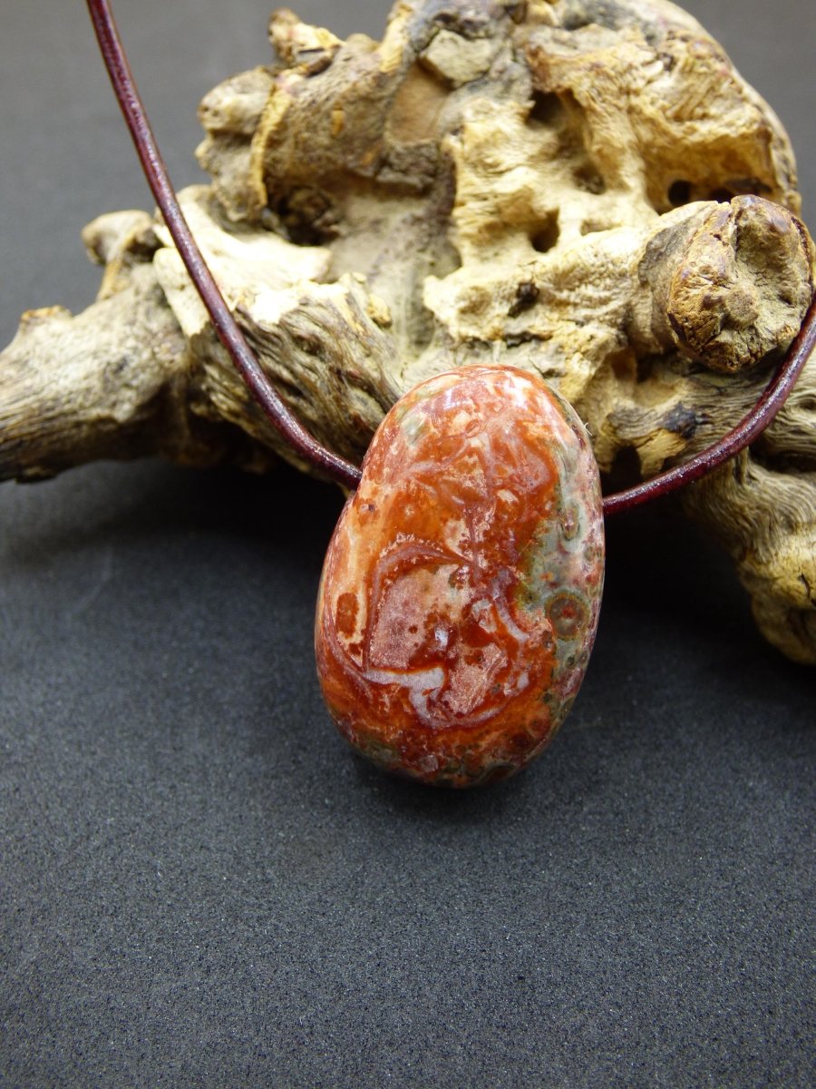 Leoparden Jaspis rot - Edelstein Kette Anhänger HIPPIE GOA Boho Ethno Natur Heilstein Rarität Kristall Geschenk Er Sie Mann Frau Schmuck - Art of Nature Berlin