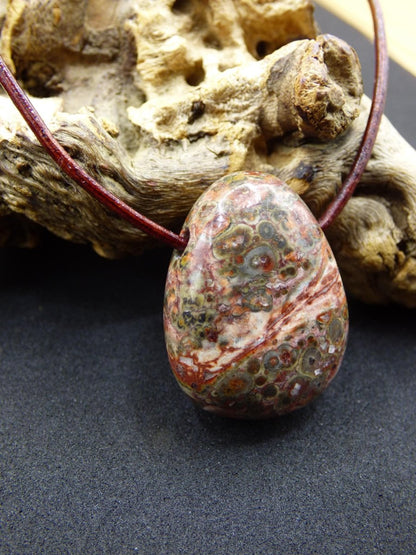 Leoparden Jaspis rot - Edelstein Kette Anhänger HIPPIE GOA Boho Ethno Natur Heilstein Rarität Kristall Geschenk Er Sie Mann Frau Schmuck - Art of Nature Berlin