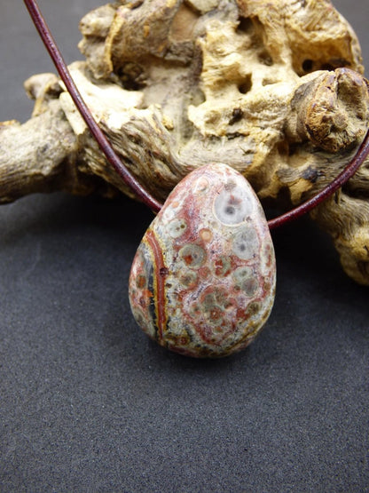 Leoparden Jaspis rot - Edelstein Kette Anhänger HIPPIE GOA Boho Ethno Natur Heilstein Rarität Kristall Geschenk Er Sie Mann Frau Schmuck - Art of Nature Berlin