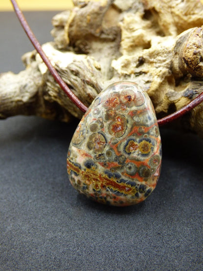 Leoparden Jaspis rot - Edelstein Kette Anhänger HIPPIE GOA Boho Ethno Natur Heilstein Rarität Kristall Geschenk Er Sie Mann Frau Schmuck - Art of Nature Berlin