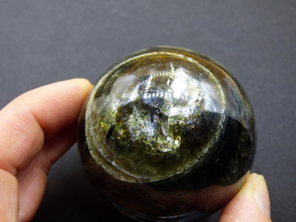 Lepidolith / Grün Mica Glimmer Effekt - Edelstein Kugel Natur Heilstein Deko Sphere Kristall Geschenk Er Sie Haus Sammler Rarität Schimmer - Art of Nature Berlin