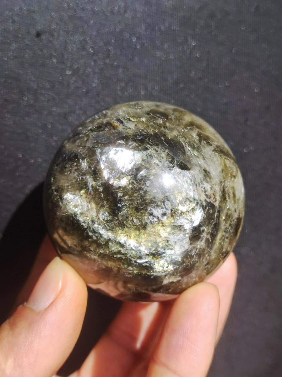 Lepidolith / Grün Mica Glimmer Effekt - Edelstein Kugel Natur Heilstein Deko Sphere Kristall Geschenk Er Sie Haus Sammler Rarität Schimmer - Art of Nature Berlin