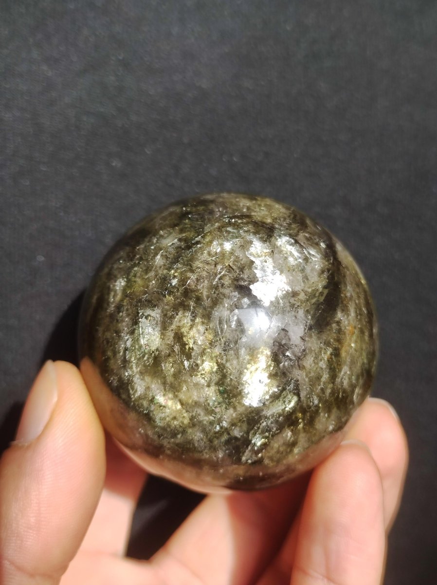 Lepidolith / Grün Mica Glimmer Effekt - Edelstein Kugel Natur Heilstein Deko Sphere Kristall Geschenk Er Sie Haus Sammler Rarität Schimmer - Art of Nature Berlin