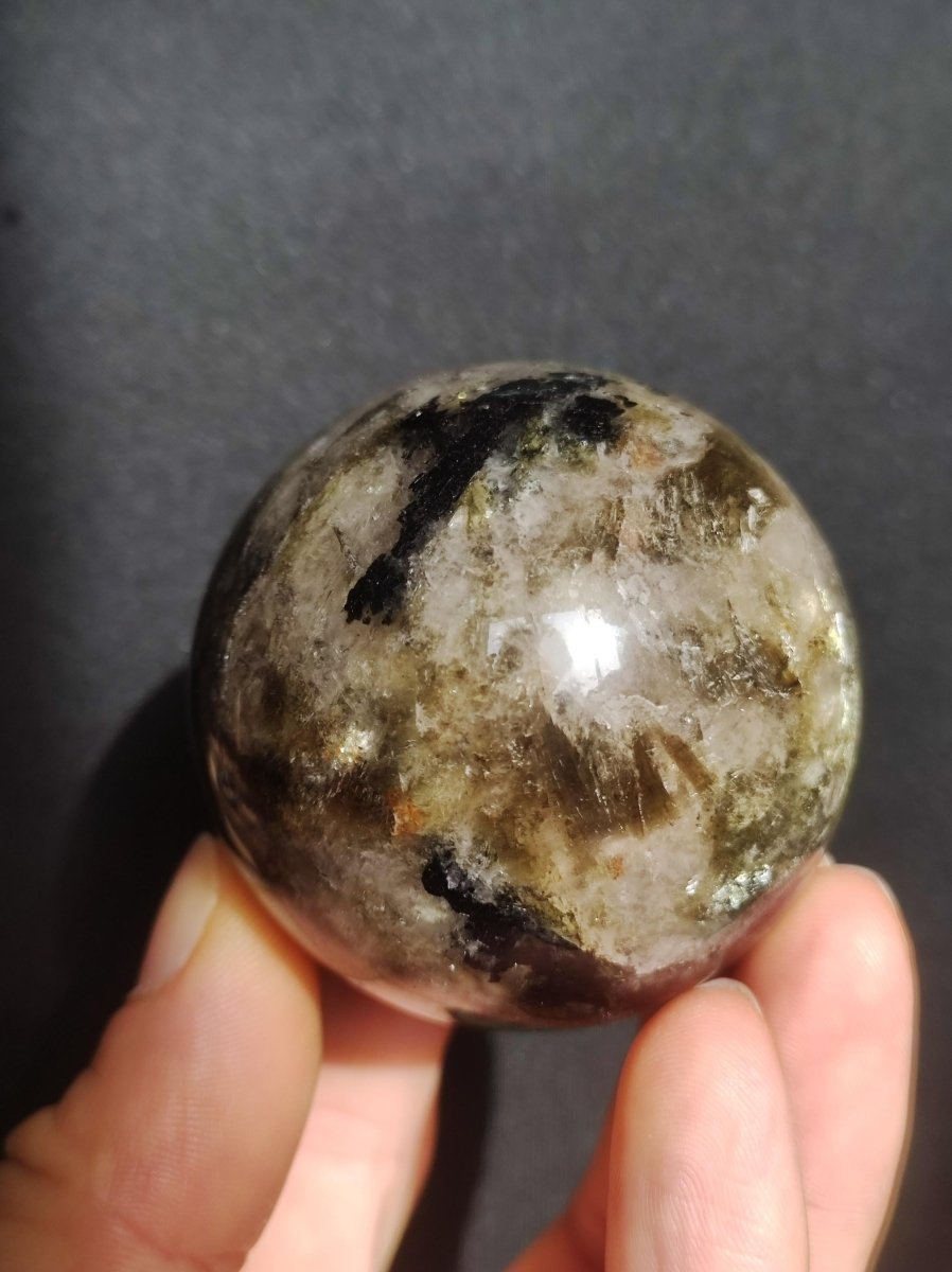 Lepidolith / Grün Mica Glimmer Effekt - Edelstein Kugel Natur Heilstein Deko Sphere Kristall Geschenk Er Sie Haus Sammler Rarität Schimmer - Art of Nature Berlin