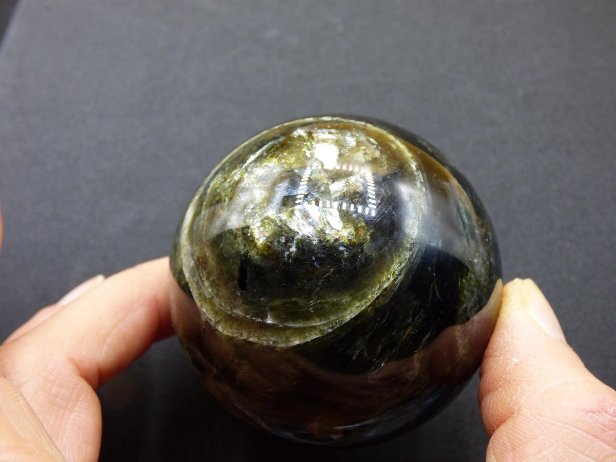 Lepidolith / Grün Mica Glimmer Effekt - Edelstein Kugel Natur Heilstein Deko Sphere Kristall Geschenk Er Sie Haus Sammler Rarität Schimmer - Art of Nature Berlin