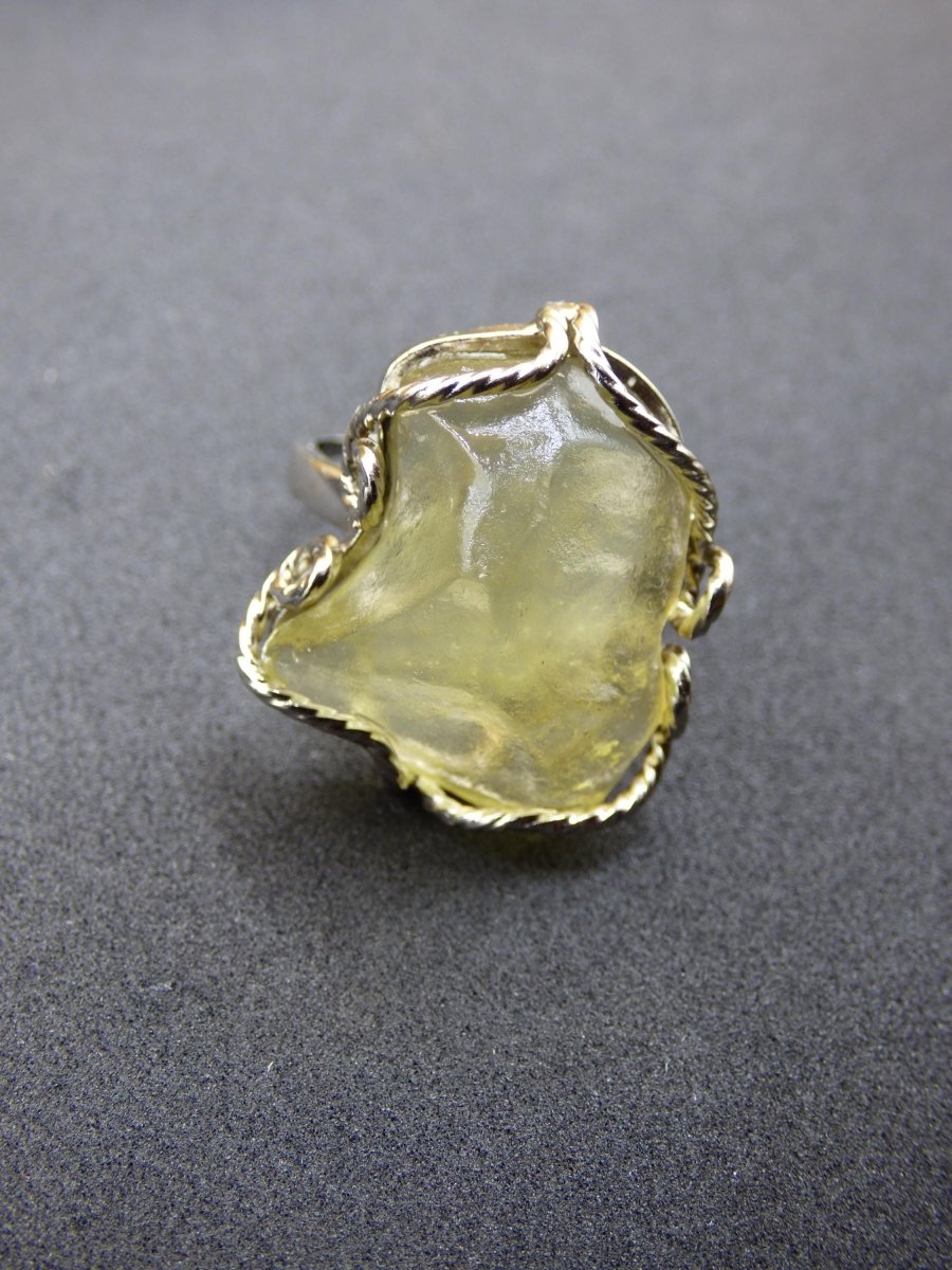 Libysches Wüstenglas Libyan Desert Glass Meteorit Ring 925 Silber verstellbare Größe Edelstein Heilstein Energie Kraft Rarität Geschenk Frau - Art of Nature Berlin