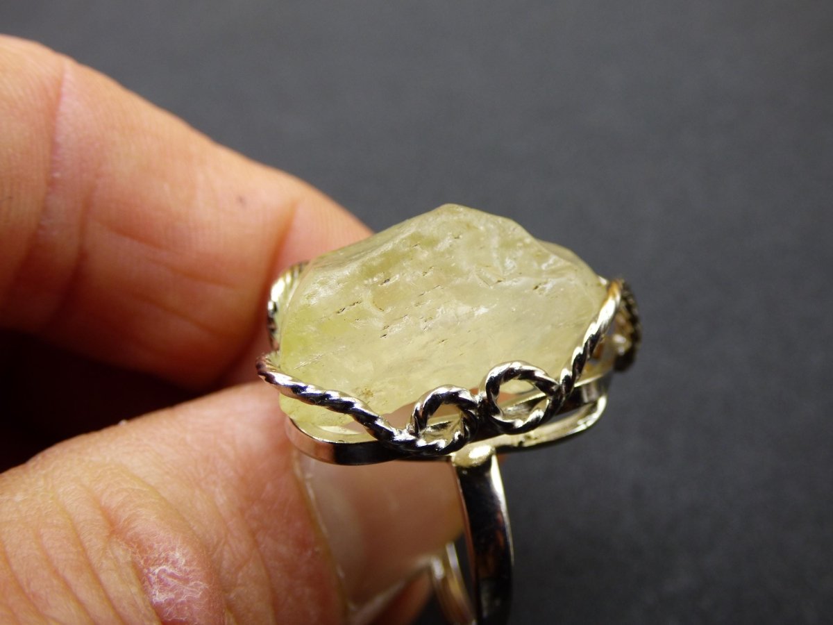 Libysches Wüstenglas Libyan Desert Glass Meteorit Ring 925 Silber verstellbare Größe Edelstein Heilstein Energie Kraft Rarität Geschenk Frau - Art of Nature Berlin