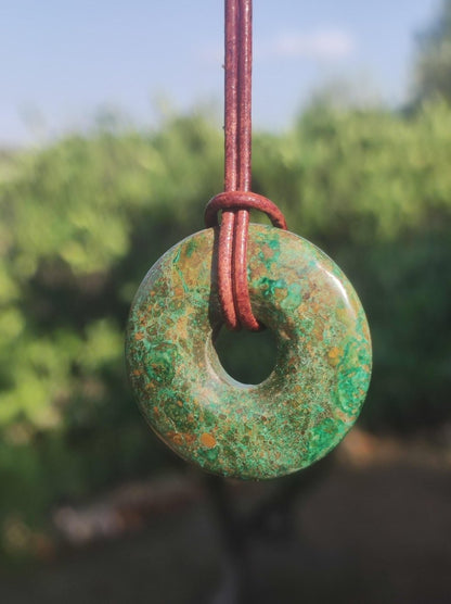 Malachit Chrysocoll Donut 30mm Edelstein Kette Heilstein Schutzsymbol Mann Frau Glück HIPPIE GOA Boho Tibet Ethno Natur Rarität Geschenk - Art of Nature Berlin
