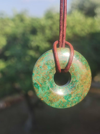 Malachit Chrysocoll Donut 30mm Edelstein Kette Heilstein Schutzsymbol Mann Frau Glück HIPPIE GOA Boho Tibet Ethno Natur Rarität Geschenk - Art of Nature Berlin