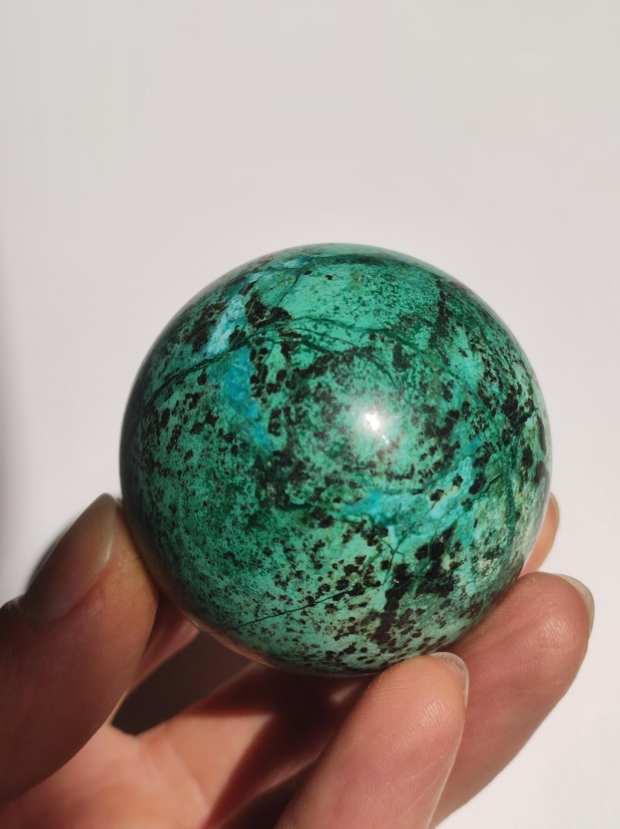 Malachit + Chrysocoll Sphere A ~ Magische Edelstein Kugel & Deko Crystal Meditation Heilstein Rarität Sammler Mineral Rund Chrysokolla - Art of Nature Berlin
