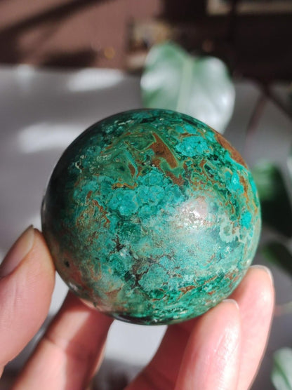 Malachit + Chrysocoll Sphere A ~ Magische Edelstein Kugel & Deko Crystal Meditation Heilstein Rarität Sammler Mineral Rund Chrysokolla - Art of Nature Berlin