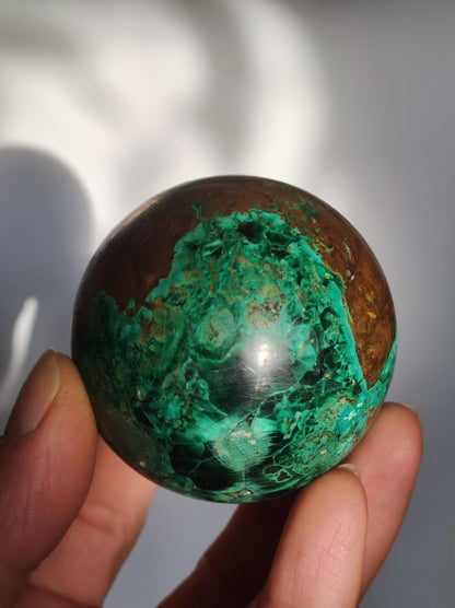 Malachit + Chrysocoll Sphere A ~ Magische Edelstein Kugel & Deko Crystal Meditation Heilstein Rarität Sammler Mineral Rund Chrysokolla - Art of Nature Berlin