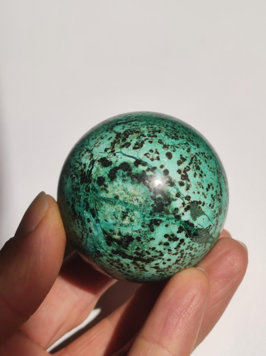Malachit + Chrysocoll Sphere A ~ Magische Edelstein Kugel & Deko Crystal Meditation Heilstein Rarität Sammler Mineral Rund Chrysokolla - Art of Nature Berlin