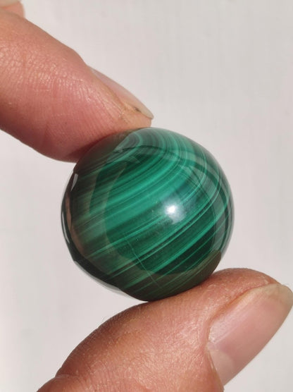 Malachit ~ Magische Edelstein Kugel Massage & Deko Sphere Crystal Spielkugel Meditation ~HIPPIE ~GOA~Boho~Ethno~Heilstein - Art of Nature Berlin