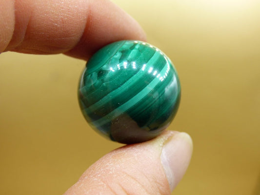 Malachit ~ Magische Edelstein Kugel Massage & Deko Sphere Crystal Spielkugel Meditation ~HIPPIE ~GOA~Boho~Ethno~Heilstein - Art of Nature Berlin