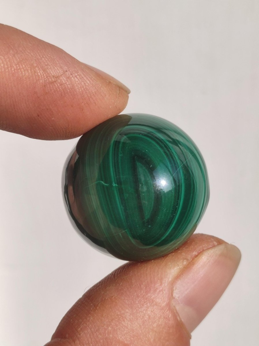 Malachit ~ Magische Edelstein Kugel Massage & Deko Sphere Crystal Spielkugel Meditation ~HIPPIE ~GOA~Boho~Ethno~Heilstein - Art of Nature Berlin