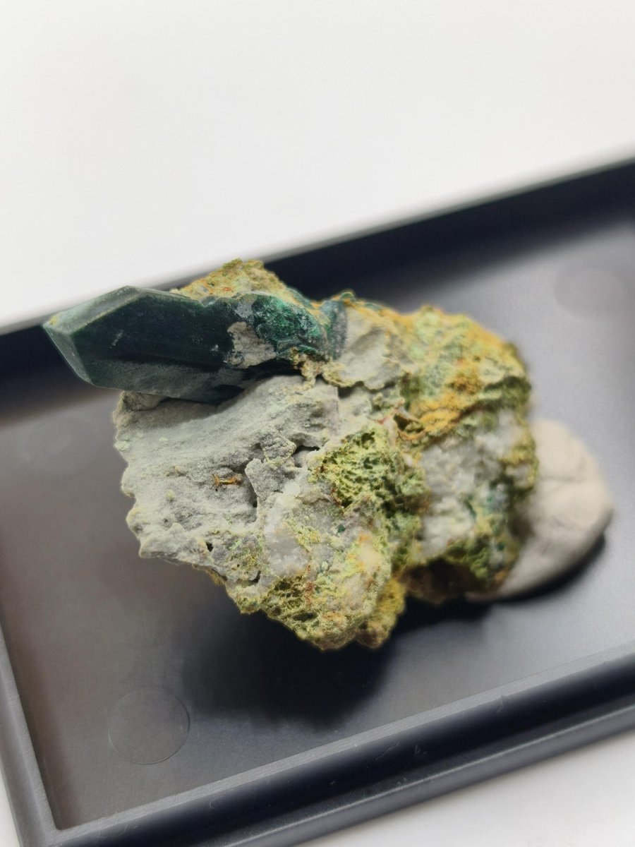 Malachit pseudomorph nach Azurit | Tsumeb Mine Namibia | Historische Mineralstufe vor 1988 | Seltenes Sammler Kristall Stufe Mineral - Art of Nature Berlin