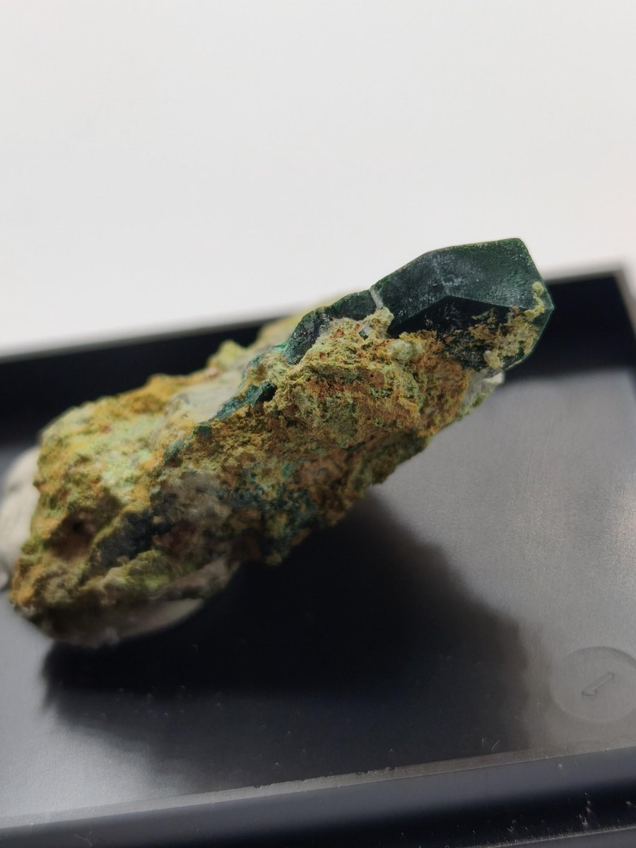 Malachit pseudomorph nach Azurit | Tsumeb Mine Namibia | Historische Mineralstufe vor 1988 | Seltenes Sammler Kristall Stufe Mineral - Art of Nature Berlin
