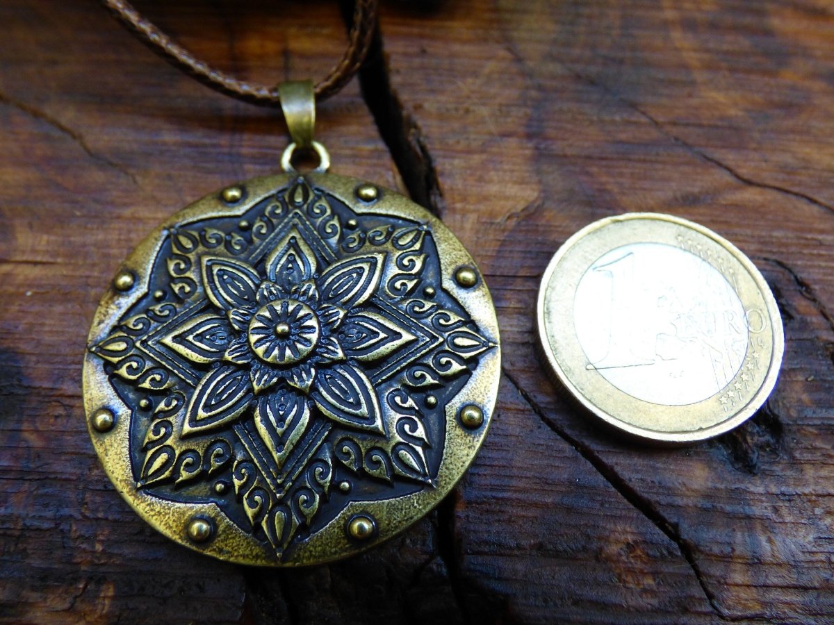 Mandala Blumen Stern Amulet Kette (2) Antik Bronze ~Tibet ~HIPPIE ~GOA ~Boho ~Tibet ~Ethno ~Nature ~Esoterik ~Ethnic ~Indian - Art of Nature Berlin