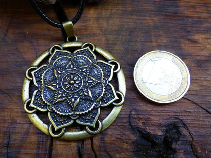 Mandala Blumen Stern Amulet Kette (4) Antik Bronze ~Tibet ~HIPPIE ~GOA ~Boho ~Tibet ~Ethno ~Nature ~Esoterik ~Ethnic ~Indian - Art of Nature Berlin