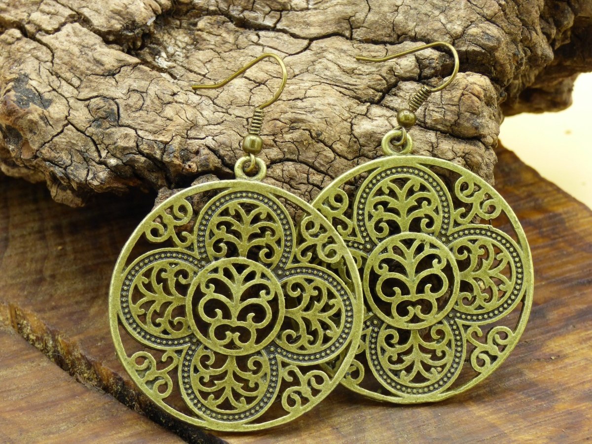 Mandala Ohrringe aus Antik Bronze ~Goa ~Hippie ~Vintage ~Indien ~Boho~Ethno - Art of Nature Berlin