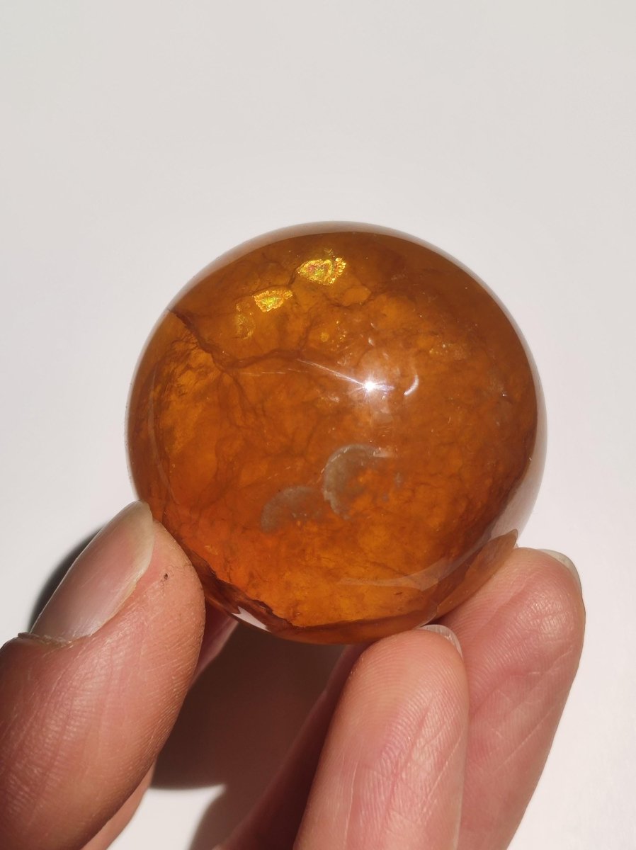 Mica Fluorit Gelb AAA Edelstein Kugel Deko Sphere Massage Kristall Sammler Meditation Heilstein Frau Mann Geschenk Er Sie Haus Wohn Energie - Art of Nature Berlin