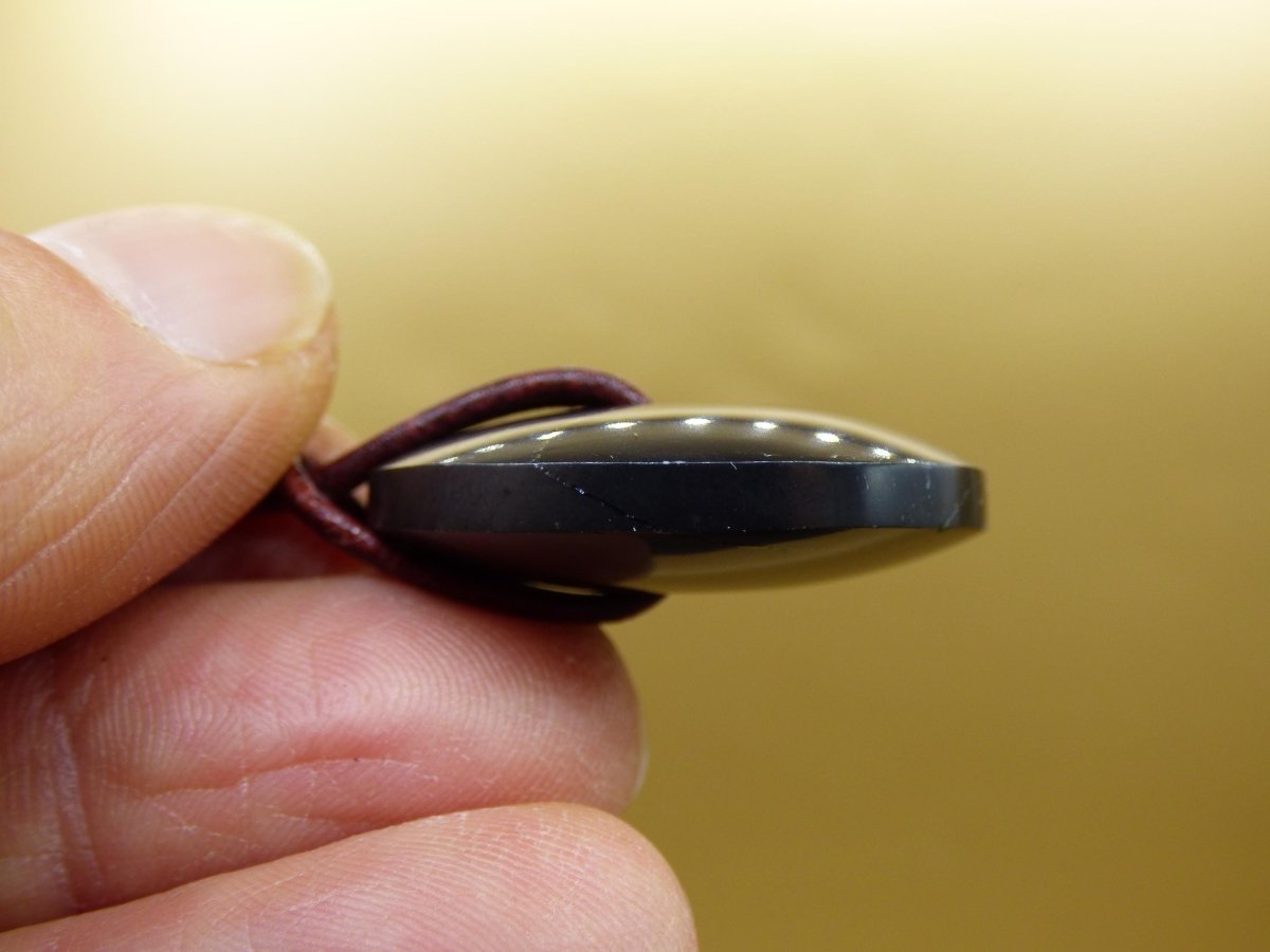 Midnight Lemurian Jade Black / Schwarze Jade + Pyrit Einschlüsse Donut Edelstein Kette Heilstein Kristall Boho Tibet Ethno Mann Frau Er Sie - Art of Nature Berlin