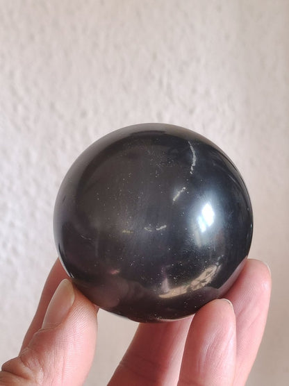 Midnight Lemurian Jade Schwarze Jade ~ Magische Edelstein Kugel Massage & Deko Sphere Crystal Heilstein Sammler Mineral Rund Ball Rarität - Art of Nature Berlin