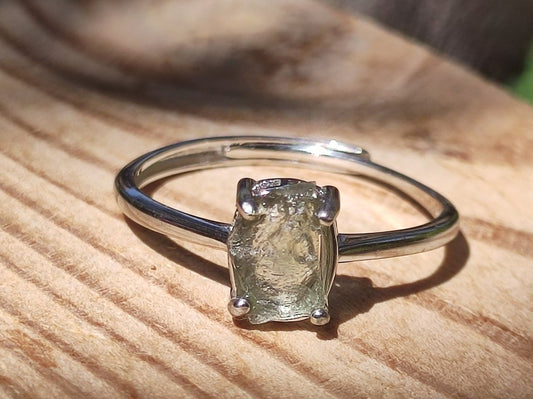 Moldavit (Meteorit) AAA - 925 Silber Ring verstellbar - Edelstein Heilstein Energie Kraft Vintage Frauen Ring Edel Geschenk Sie Frau Mutter - Art of Nature Berlin