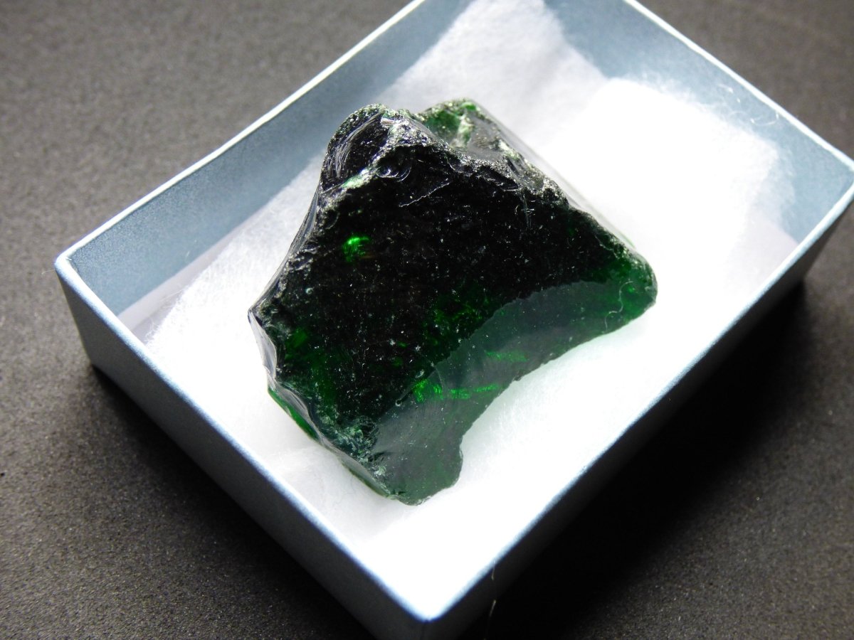 850 Grams offers | Andara Crystal Green Motive Rough Monatomic