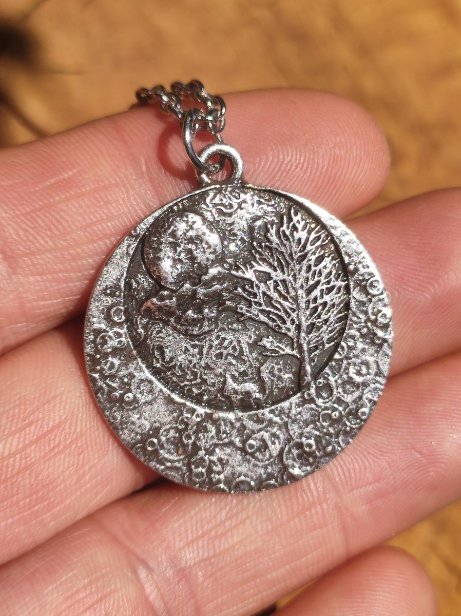 Mond Baum ~ Amulet Kette Anhänger Antik Silber Tibet HIPPIE GOA Boho Ethno Nature Esoterik Ethnic Lebensbaum Wurzeln Root Yin Yang Nacht - Art of Nature Berlin