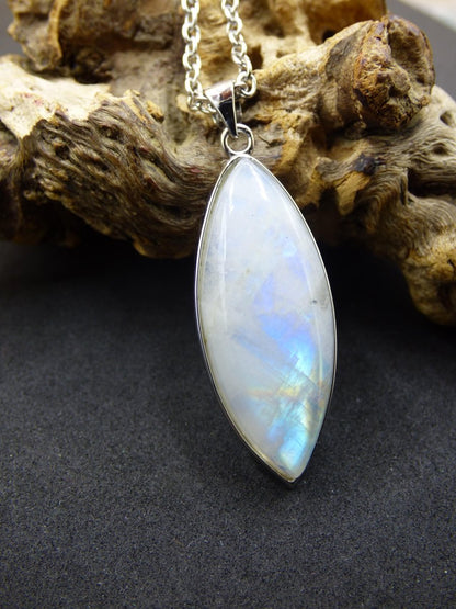 Mondstein - 925 Sterling Silber Edelstein Kette blau Schimmer Unikat Rar Heilstein Natur selten Edel Traum Mann Frau Er Sie Geschenk Freund - Art of Nature Berlin