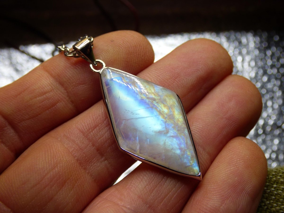 Mondstein - 925 Sterling Silber Edelstein Kette blau Schimmer Unikat Rar Heilstein Natur selten Edel Traum Mann Frau Er Sie Geschenk Freund - Art of Nature Berlin