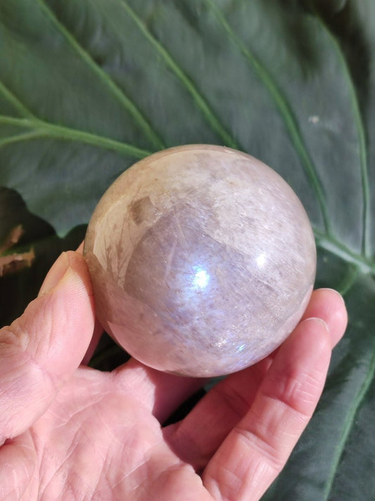 Mondstein / Moonstone ~ Edelstein Kugel Massage & Deko Sphere ~HIPPIE ~GOA ~Boho ~Ethno ~Nature ~Heilstein ~Natur ~Flash ~Schimmernd - Art of Nature Berlin