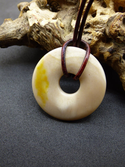 Mookait ~ Donut ~ Edelstein Kette ~HIPPIE ~GOA ~Boho ~Tibet ~Ethno ~Nature ~Donut ~Schutzsymbol ~Heilstein ~Rarität - Art of Nature Berlin