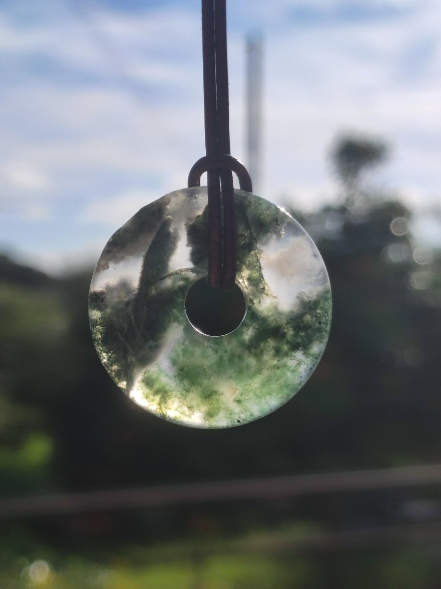 Moosachat 30mm - Edelstein Kette Heilstein Energie Natur Grün transparent Schmuck Anhänger Geschenk Freund Frau Mann Er Sie Mutter Vater - Art of Nature Berlin